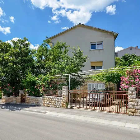 Apartman Ivan Pula Exterior photo